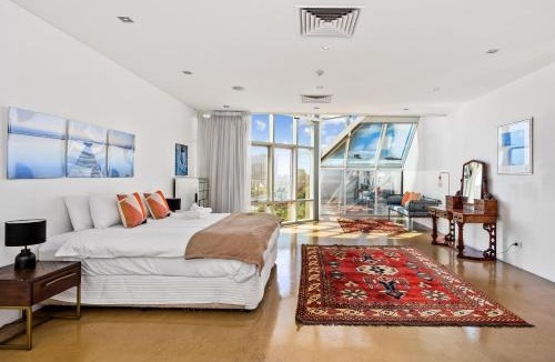 Adelaide Central Business District Apartment | Swainson on Waymouth - Penthouse