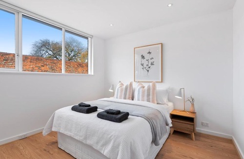 South Yarra Apartment | Sweet Darling by Ready Set Stay- South Yarra