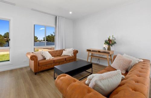Seymour House | Tailem Retreat