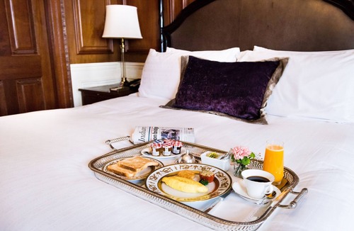 Wellington Pier Hotel | Taj Mahal Tower, Mumbai