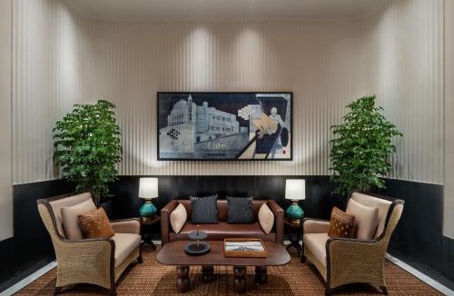 New Town Hotel | Taj Taal Kutir
