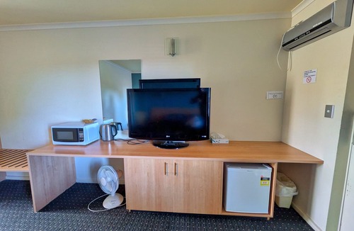 Triabunna Hotel | Tandara Motor Inn