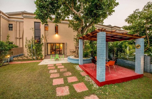 Raichak Apartment | Taruchaya by VEO - Part of StayVista