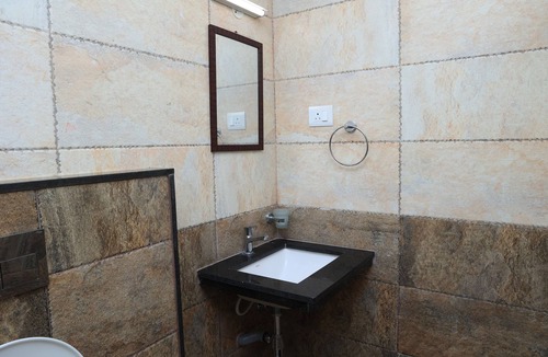 Kanchipuram Hotel | TCS Residency