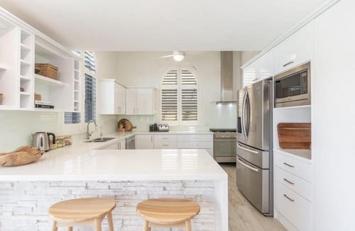Yamba House | Tecoma 3 - Most Popular Waterfront with Private Pontoon - Holiday Yamba