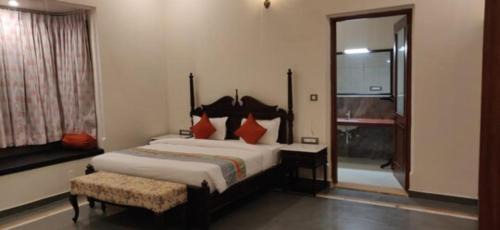 Salumbar Hotel | Tej Gadh Jambuda