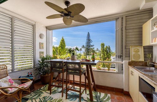 Port Douglas Apartment | Tequila Sunset - Perfect for 2 - With a gorgeous view and a brand new pool!