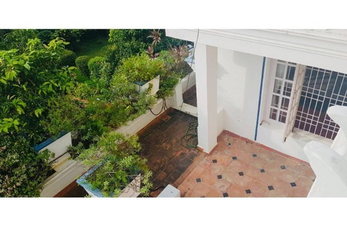 Injambakkam Villa | Terrace garden villa, ECR