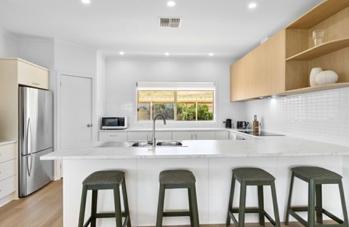 Carrickalinga House | Thalassa - 2 Bennett Court