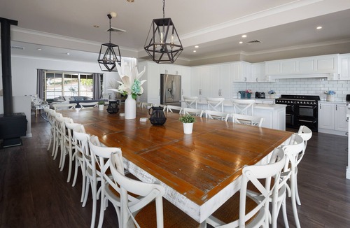 Mount View House | Tharah - Mountain View