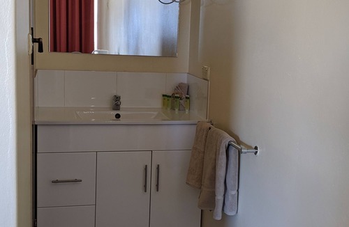 Broken Hill Hotel | The Argent Motel