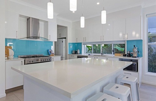 Yaroomba Apartment | The Art House @ Beachside