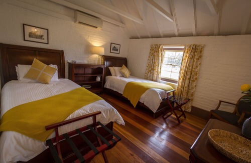 Paterson Bed & Breakfast | The Barracks Tocal