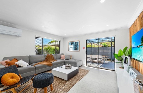 Nelson Bay Villa | The Bayhaven