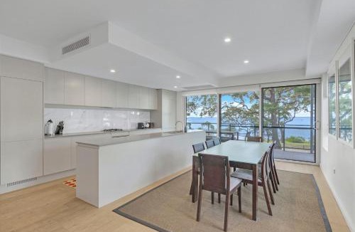Huskisson Apartment | The Beach Apartment