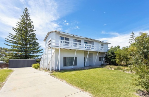 Lancelin Apartment | The Beach Haven