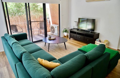 Braddon House | The Bedford @ Braddon - 2BR + Free parking + Wi-Fi