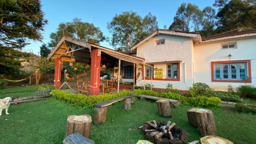 Coonoor Hostel | The Birdhouse Backpackers Hostel
