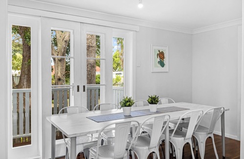 Woorim House | The Blue Beachside Bungalow