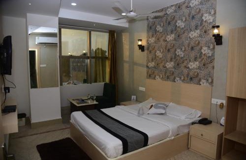 Cuttack Hotel | The Blue Lagoon Hotel Premium