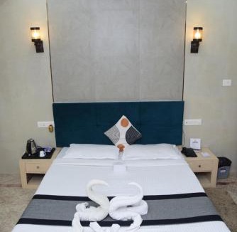 Cuttack Hotel | The Blue Lagoon Hotel Premium