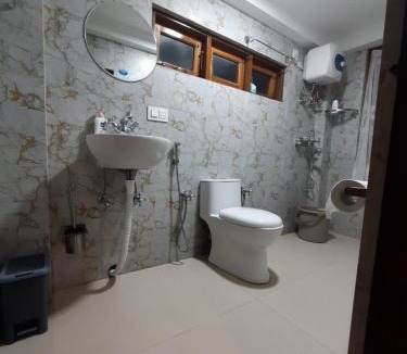 Turuk House | The Bougainvillea House Gielle Tea Garden Takdah