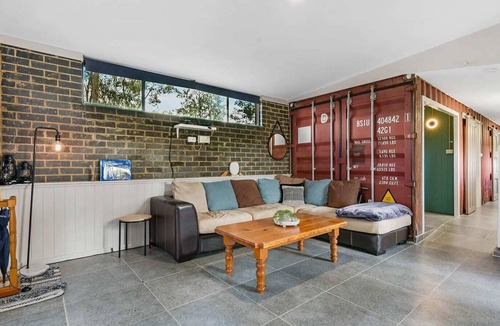 Mullion Creek House | The Bunker - Unique & Peaceful Escape