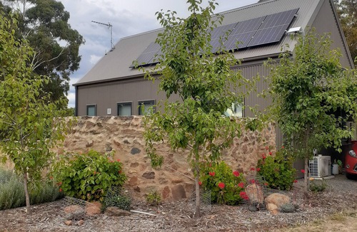 Basalt House | The Capannone, a one BR country cottage. Perfect getaway.