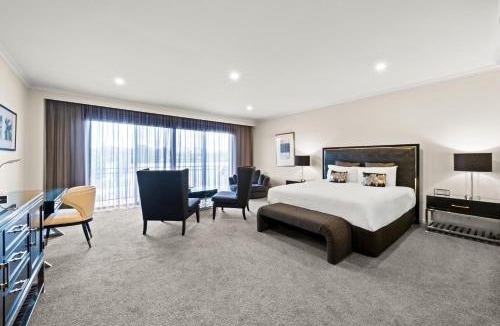 Shepparton South Hotel | The Carrington Hotel