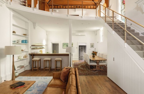 Carlton South House | The Chapel