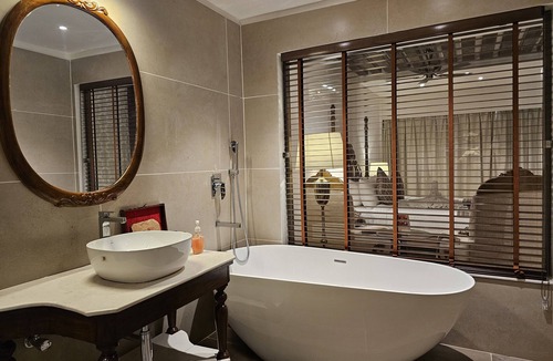 Bolpur Hotel | The creek boutique resort & spa
