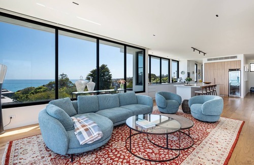 Mount Martha House | The Crest | Luxe with Pool & Spa
