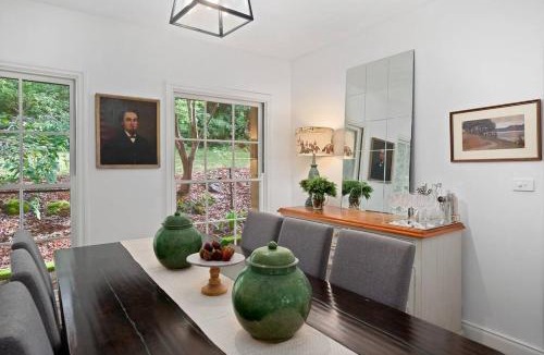 Bowral House | The Croft - Enchanting Bowral stone cottage
