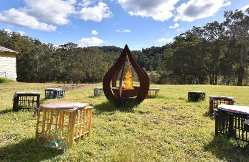 Mount View House | The Glass Ceiling 360 degree Mount View Hideaway