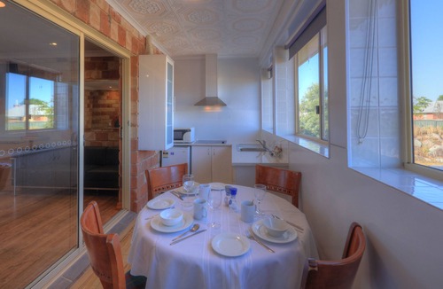 Tenterfield Hotel | The Golfers Inn