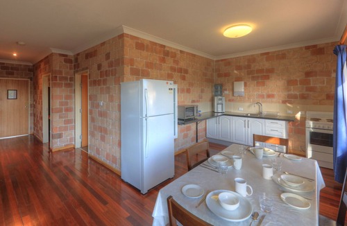 Tenterfield Hotel | The Golfers Inn