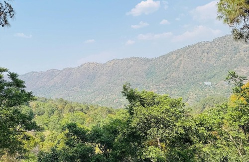 Kumarhatti Villa | The Good Vibes by Aero Stays