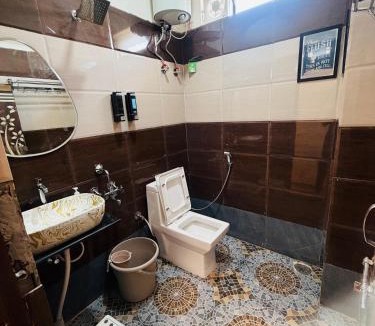 Kamalapur Apartment | The Hampiness Studio 2
