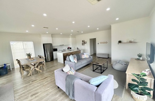 Moonta Bay House | The Hideaway - A Hidden Gem in Moonta Bay