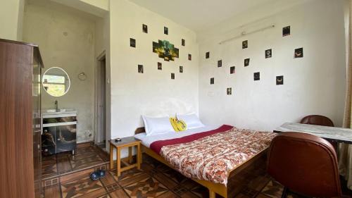 Kumharsain House | The Himalayan Kitchen Narkanda - Cafe & Rooms
