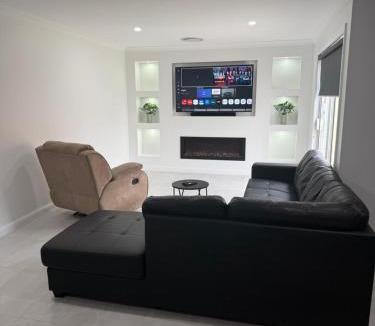 Griffith House | The Holiday Home Griffith