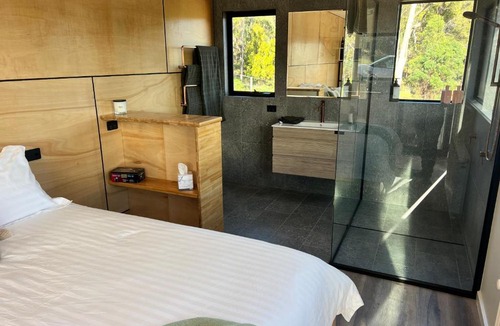 Launceston House | The Humpy