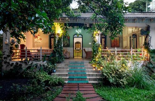Mapusa Bed & Breakfast | The Inner Temple, Moira