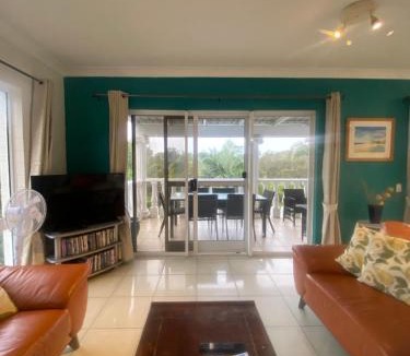 Point Lookout Resort | The Islander