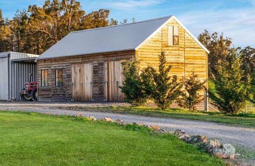 Brayton House | The Junction Canyonleigh. Idyllic Weekends
