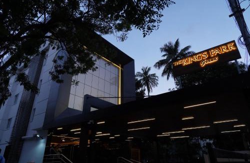 Nungambakkam Hotel | The Kings Park Grand-Near US Consulate