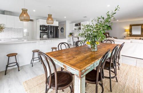 Safety Beach House | The Little Distillery