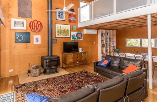 Sandy Point House | The Lookout Stay 3 Pay 2 Winter Special