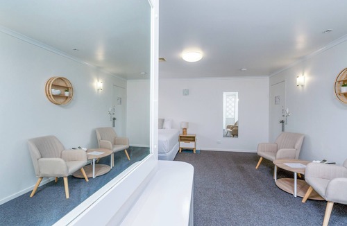 West Mackay Hotel | The Marco Polo