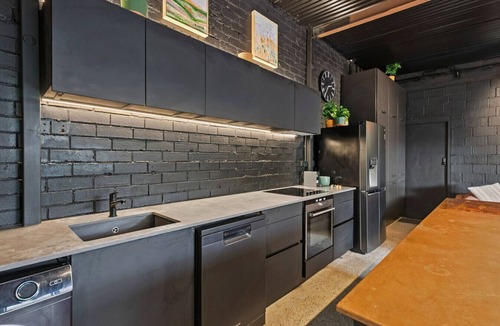 North Beach House | The Midnight Hideaway